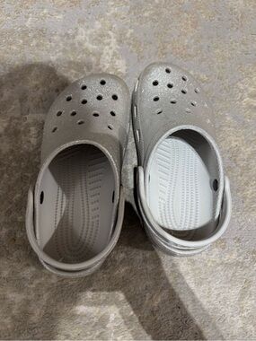 CROCS Kids Silver Glitter Clogs with Heel Strap